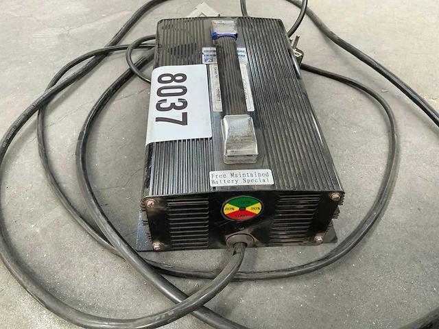 Acculader 12v - afbeelding 5 van  5