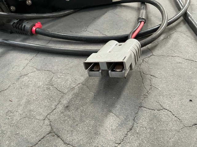 Acculader 12v - afbeelding 3 van  4