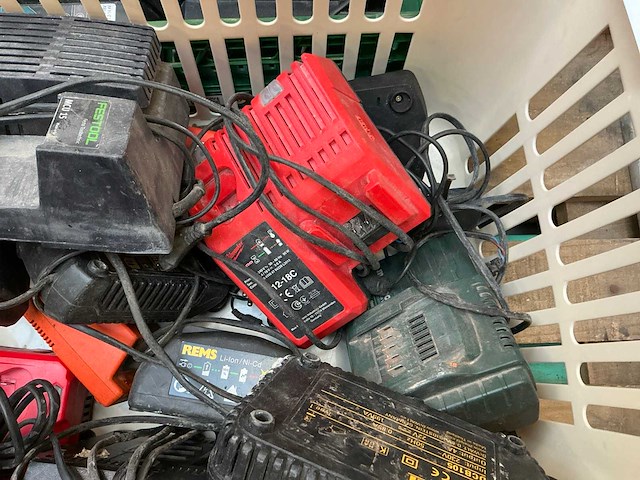 Acculader (13x) - afbeelding 2 van  5