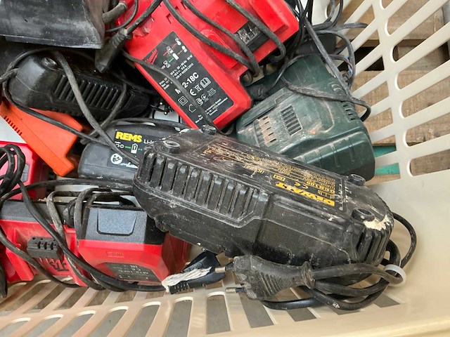 Acculader (13x) - afbeelding 3 van  5