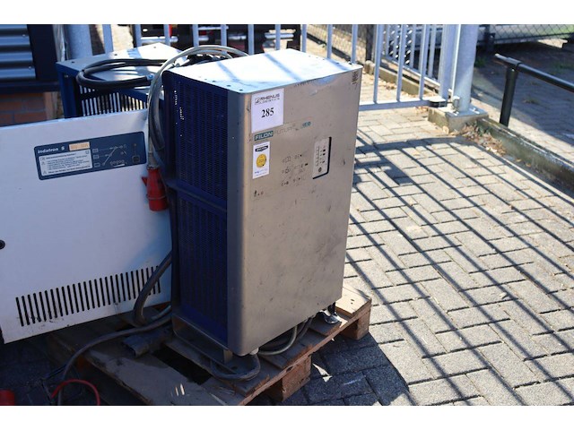 Acculader filon futur 80v - afbeelding 1 van  1