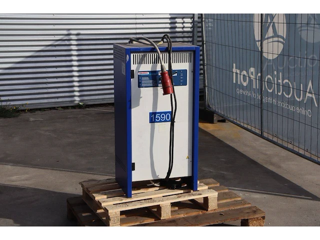 Acculader hawker te 80v 140a - afbeelding 1 van  1