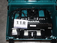Acculader, makita, met 3 accu's, werking niet gekend - afbeelding 1 van  1