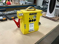 Acculader - afbeelding 1 van  2