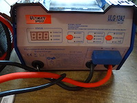 Acculaders