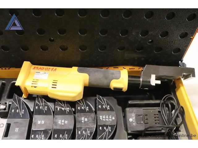 Accupijpenbuiger - rems - hydro-swing 22v toebehoren - matrices, oplader, koffer - afbeelding 3 van  4