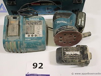 Accuschuurmachine - makita - dbo180 oplader - makita - dc18ra - afbeelding 1 van  3
