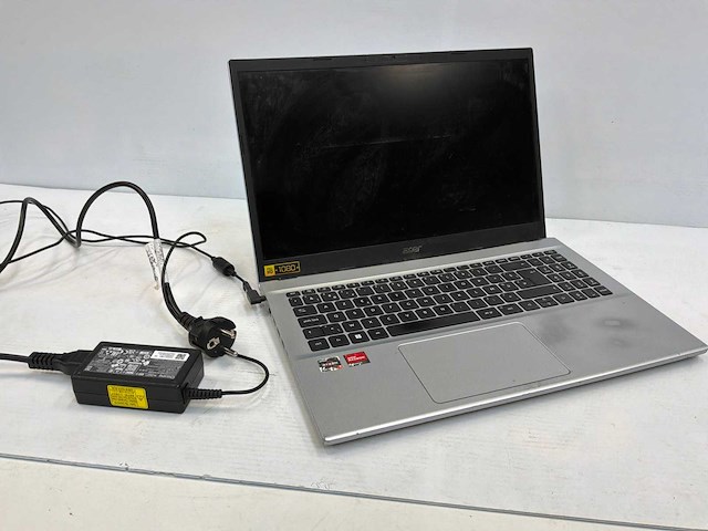 Acer aspire 3 15 laptop - afbeelding 1 van  4