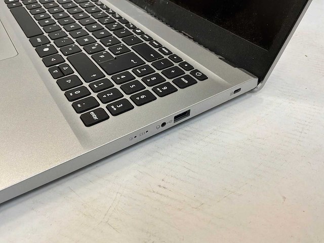 Acer aspire go 15 laptop - afbeelding 2 van  4