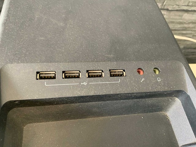 Acer computer opstelling - afbeelding 8 van  8