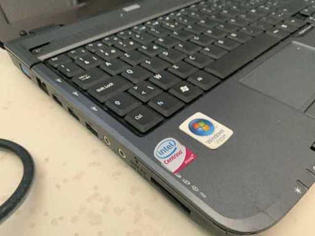 Acer laptop - afbeelding 1 van  5