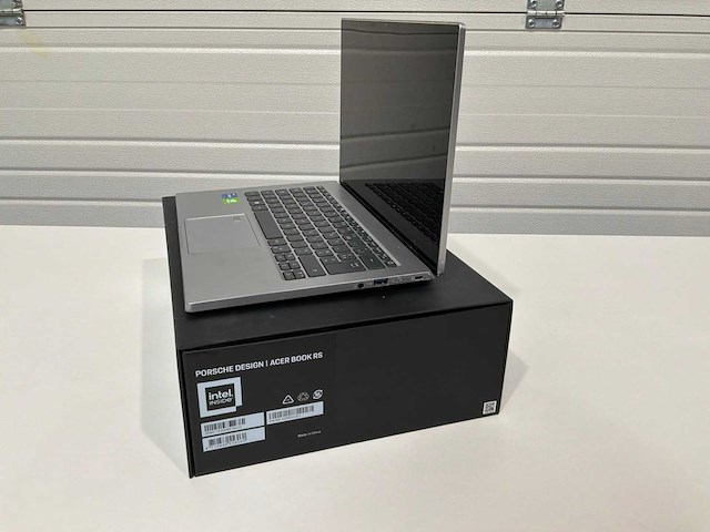Acer n19h5 porsche design laptop - afbeelding 4 van  11
