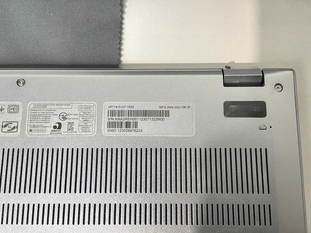 Acer n19h5 porsche design laptop - afbeelding 11 van  11