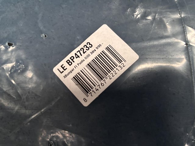 Achterbumper fiat punto - afbeelding 2 van  3