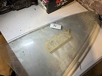 Achterste zijruiten 911