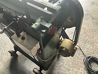 Aciera mechanische metaalzaag - power hacksaw - werkend - afbeelding 3 van  11