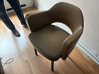Acior set met een bureau bestaande uit 5 kasten, 5 stoelen, 1 vloerlamp en 1 bureau - afbeelding 8 van  21
