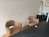 Acior set met een bureau bestaande uit 5 kasten, 5 stoelen, 1 vloerlamp en 1 bureau - afbeelding 16 van  21
