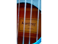 Acoustisch - getekend “martinez" gitaar blauw - afbeelding 2 van  3