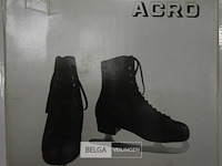 Acro kunstschaatsen mt 45