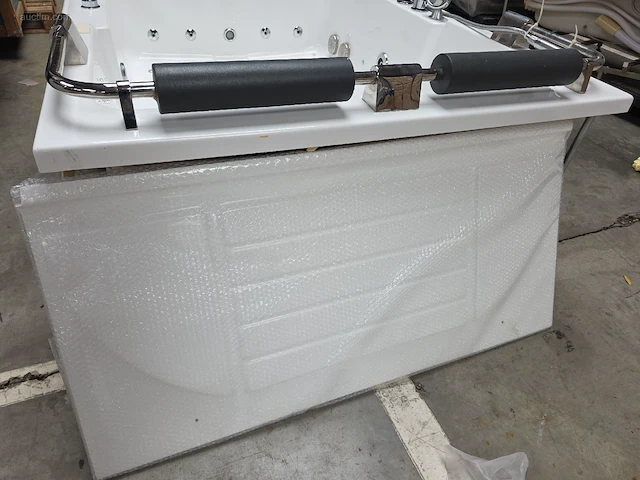 Acryl rechthoekig hydromassagebad eago - afbeelding 10 van  15