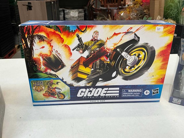 Actiefiguur (4x) - afbeelding 7 van  9