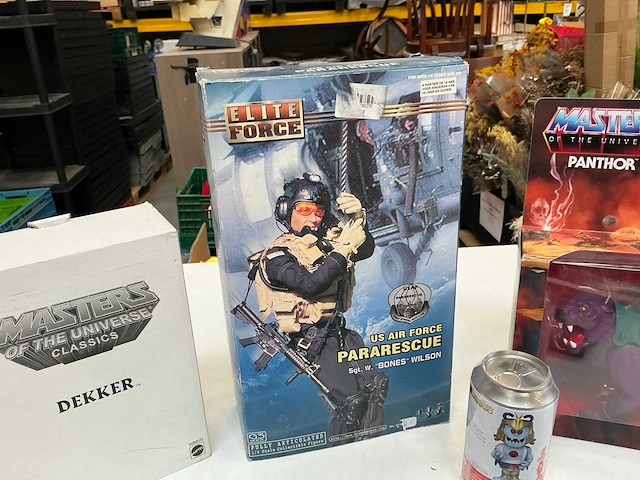 Actiefiguur (4x) - afbeelding 4 van  9