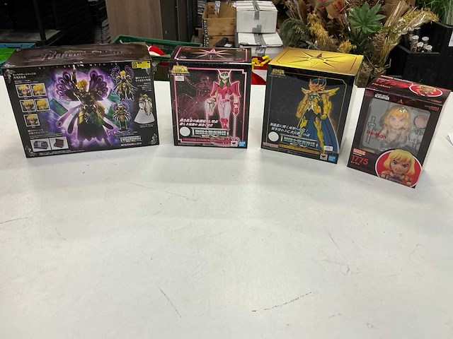 Actiefiguur (4x) - afbeelding 1 van  8