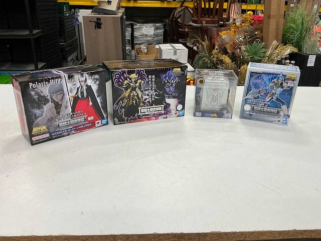 Actiefiguur (4x) - afbeelding 1 van  9