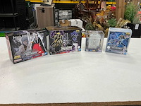 Actiefiguur (4x) - afbeelding 1 van  9