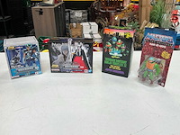 Actiefiguur (4x) - afbeelding 1 van  7