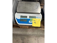 Adam - aea8hg35 - weegschaal - afbeelding 1 van  1