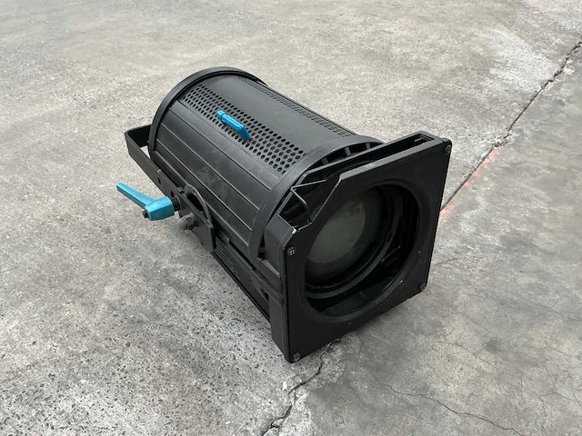 Adb - c103 - 1kw pc (5x) - afbeelding 1 van  5