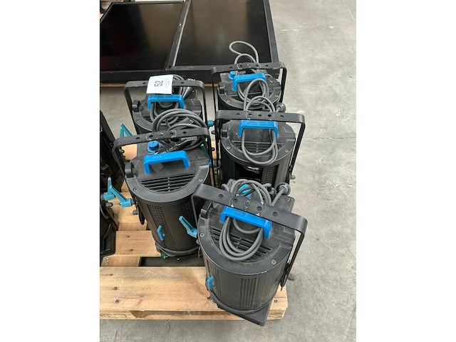 Adb - c103 - 1kw pc (5x) - afbeelding 4 van  5