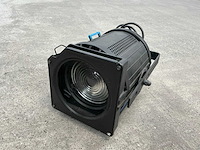 Adb - f101 - 1kw fresnel (5x) - afbeelding 1 van  4