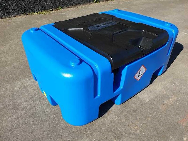 Adblue tank 200 l - ongebruikt - afbeelding 2 van  6