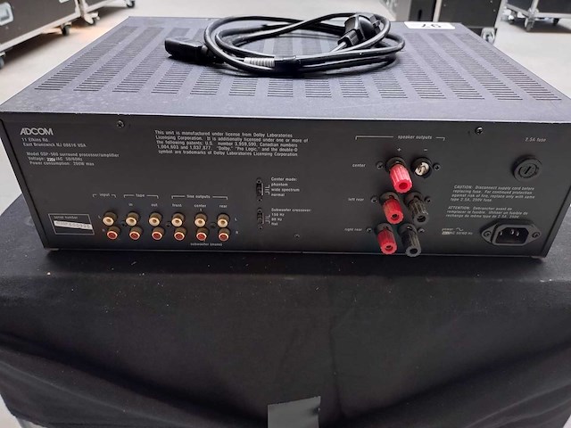 Adcom - gsp-560 - receivers & amplifiers - afbeelding 3 van  3