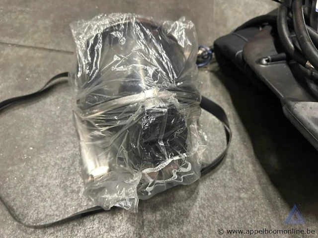 Ademluchttoestel dräger pss 100, met ademluchtmasker. geschikt voor cilinders van 200/300 bar, dräger pss 100 series. werking niet gekend. - afbeelding 4 van  4
