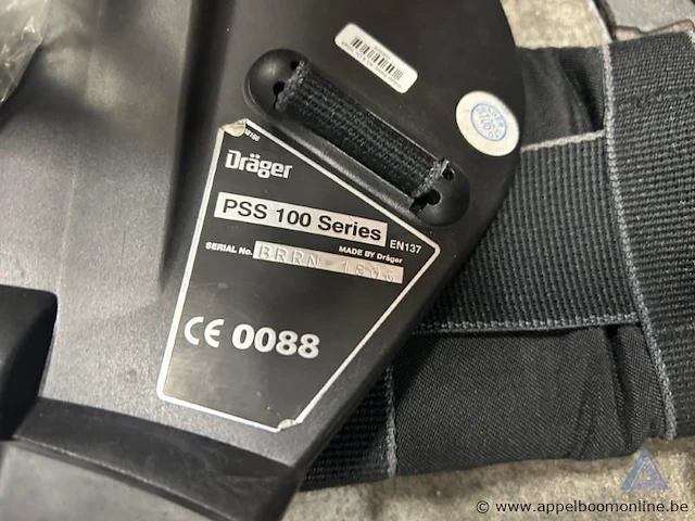Ademluchttoestel dräger pss 100 series, inclusief ademluchtmasker, serienummer brrn-1806 - afbeelding 2 van  4