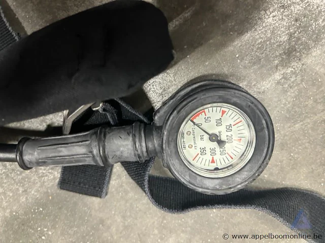 Ademluchttoestel dräger pss 100 series, inclusief ademluchtmasker, serienummer brrn-1806 - afbeelding 3 van  4