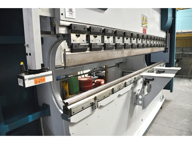 Adira pm 135x3100 cnc-kantbank - afbeelding 6 van  12