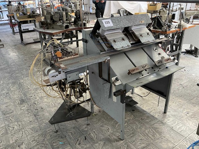 Adler 1963-3 - afbeelding 1 van  4