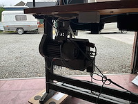 Adler 466-65 naaimachine - afbeelding 6 van  23