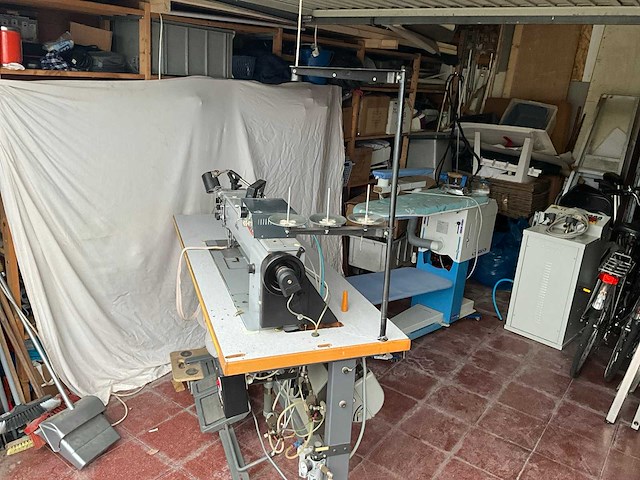 Adler 466-65 naaimachine - afbeelding 11 van  23