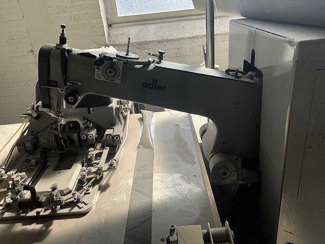 Adler 804 2-0 zakopzetautomaat - afbeelding 12 van  13