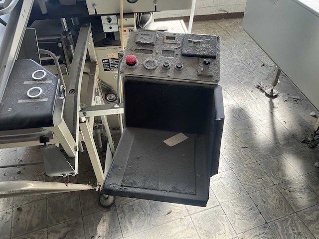 Adler 804 4/0 zakopzetautomaat - afbeelding 6 van  15