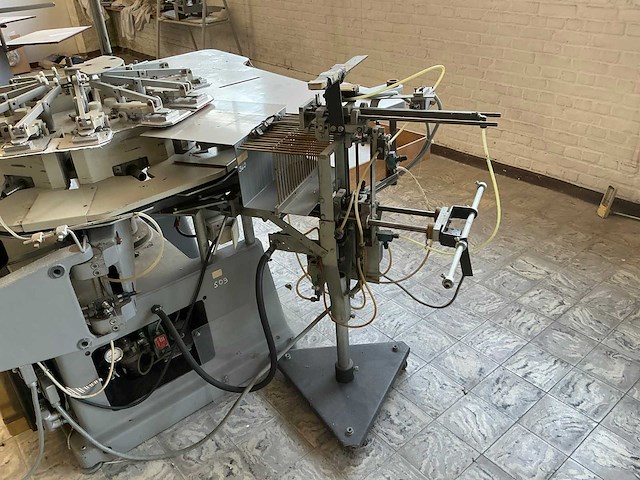 Adler 971-820-0 machetten dichtstikautomaat - afbeelding 2 van  7