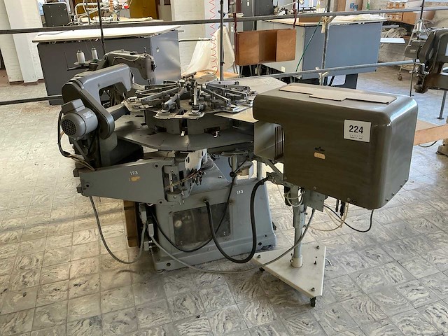 Adler 971-820-0 machetten dichtstikautomaat - afbeelding 6 van  8
