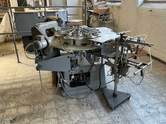 Adler 971-820-0 machetten dichtstikautomaat - afbeelding 1 van  7