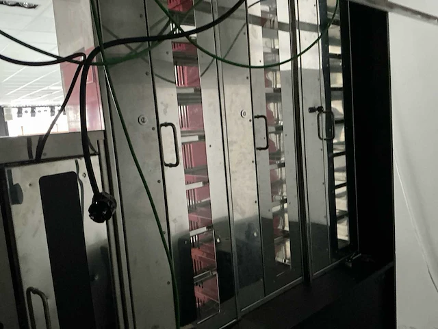 Adm move verkoopautomaat voor snacks en saus - afbeelding 5 van  5
